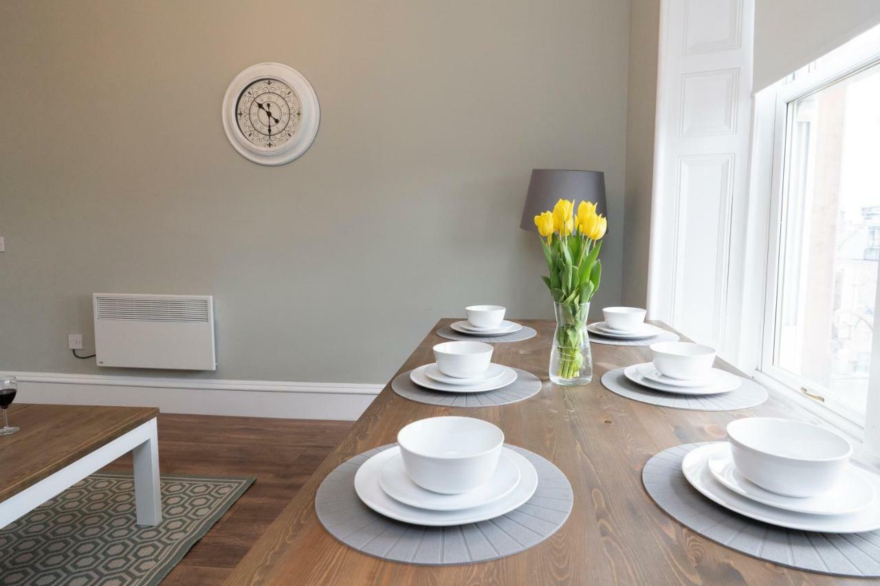 Greenstar Apartments - 2 Minute Walk Away Into City Centre - 6 Individual Flats - Next To Abertay University - 1 Bed 2 Bed & 3 Bedroom Flats - Fully Equipped - Short - Mid - Long Stays Welcome Dundee Zewnętrze zdjęcie